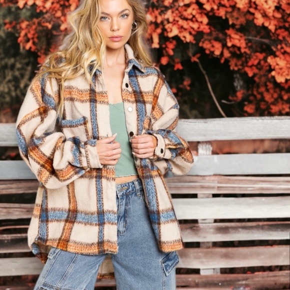 POL Plaid Shirt Jacket Shacket - Picture 5 of 10